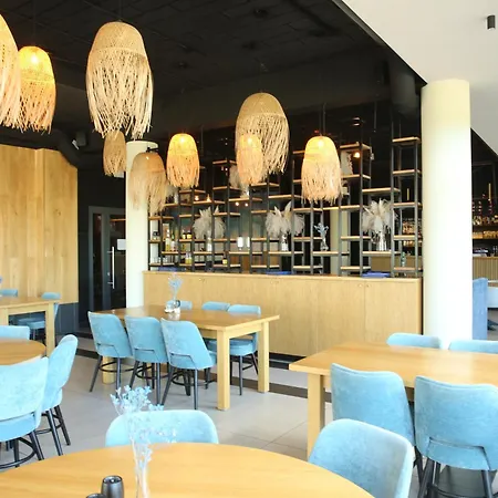 Morskie Szepty F010 - Basen Fitness Bawialnia Parking W Cenie -polanki Aqua - Kołobrzeg